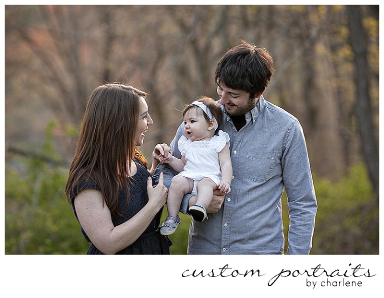 six month old six months photos family session with dog pittsburgh family photographer (3)