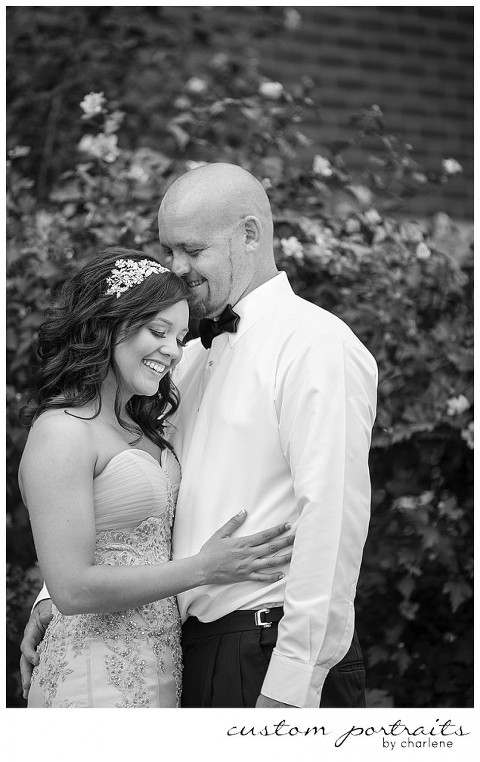 hicksville ohio wedding pittsburgh wedding photographer chevelle bride and groom portraits classic car wedding poses (7)