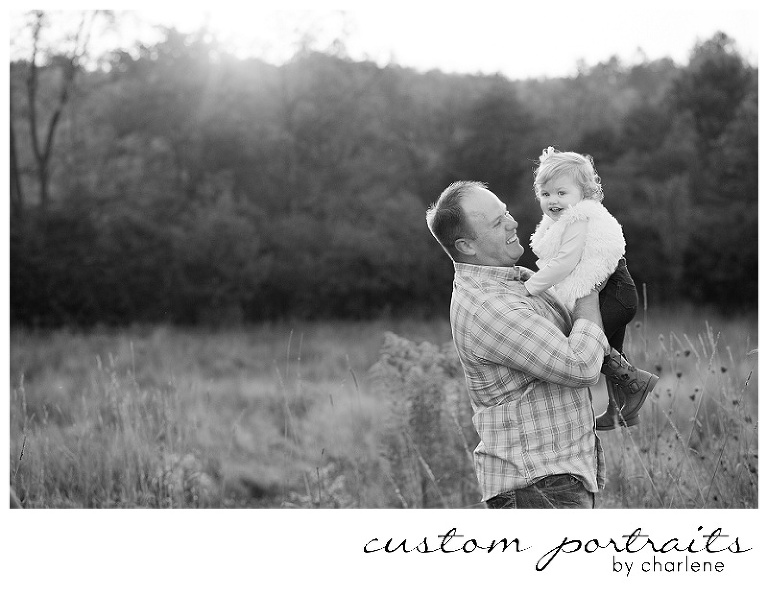 pittsburgh family photographer maternity photos family maternity session poses pose ideas sewickley family photography maternity photos with toddler custom portraits by charlene (3)