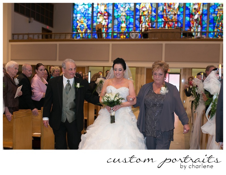 shadow lakes country club wedding pittsburgh wedding photographer aliquippa pa st titus wedding ceremony photos (36)