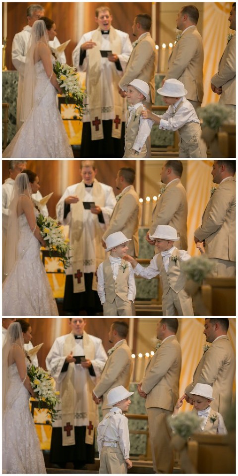 Pittsburgh Wedding Photographer - Doubletree Wedding Moon Township - Spring wedding in Pittsburgh (15)