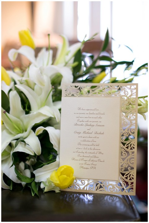 Pittsburgh Wedding Photographer - Doubletree Wedding Moon Township - Spring wedding in Pittsburgh (5)