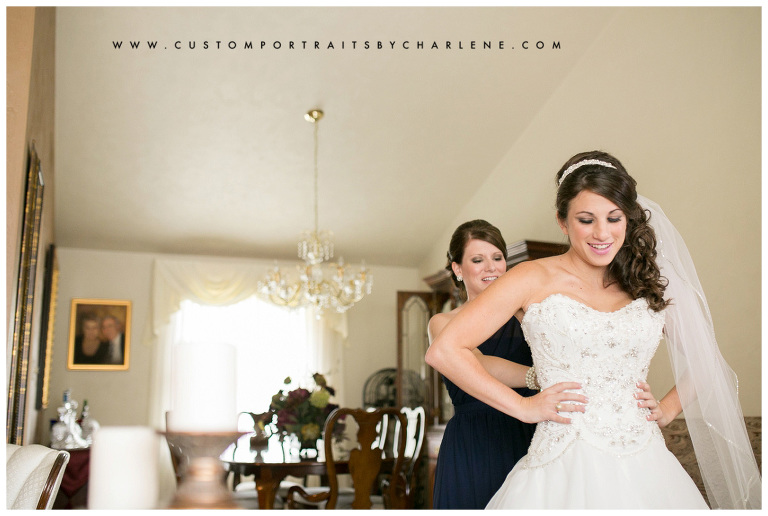 a bridal prep photos pittsburgh wedding photographer3
