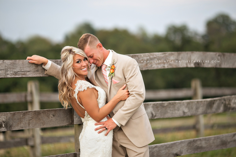 z destiny hill farm wedding photographer - washington pa wedding photography - best pittsburgh wedding photos couple pose ideas country