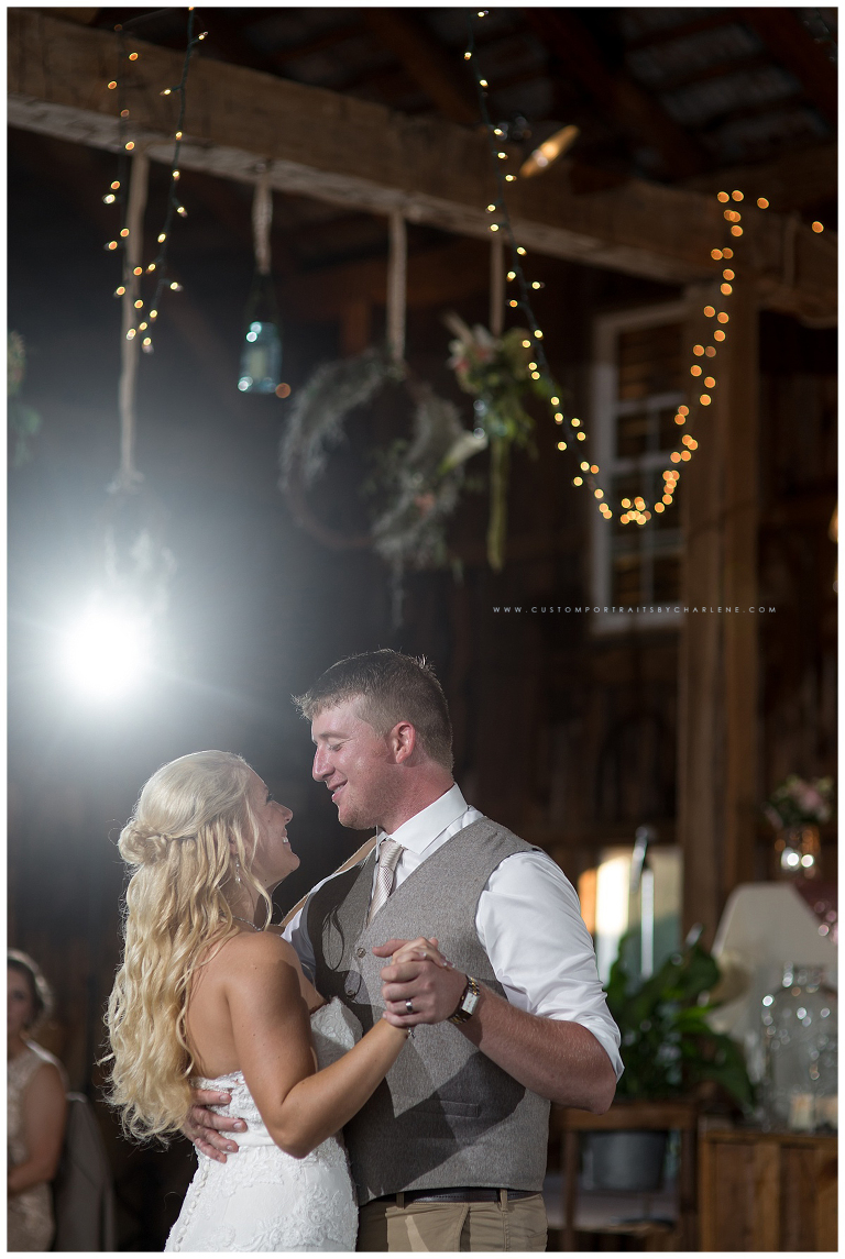 hayloft-rockwood-pa-wedding-photographer-professional-pictures-pittsburgh-wedding-photography26