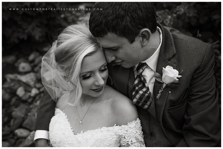 lingrow-farm-wedding-photographer-pittsburgh-ceremony-reception-farm-barn-rustic-wedding-photography15