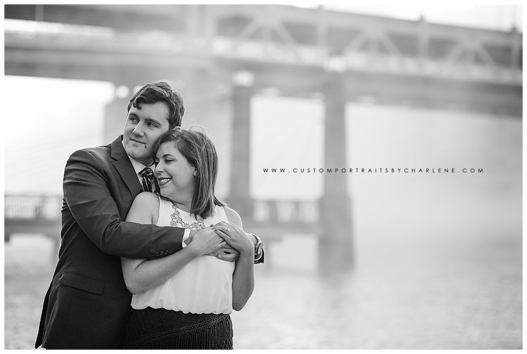 north-shore-pittsburgh-engagement-session-pittsburgh-wedding-photographer-clemente-bridge-skyline2