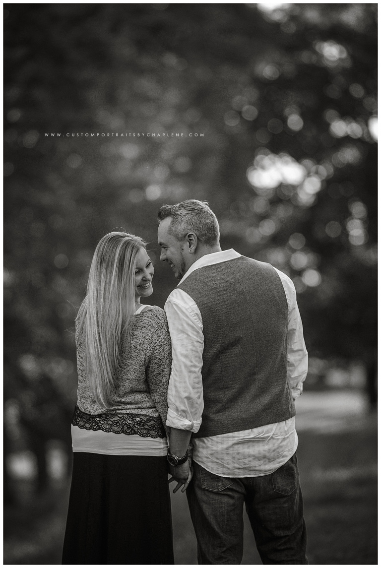 north-shore-pittsburgh-engagement-session-pittsburgh-wedding-photographer-allegheny-commons-park-clemente-bridge6