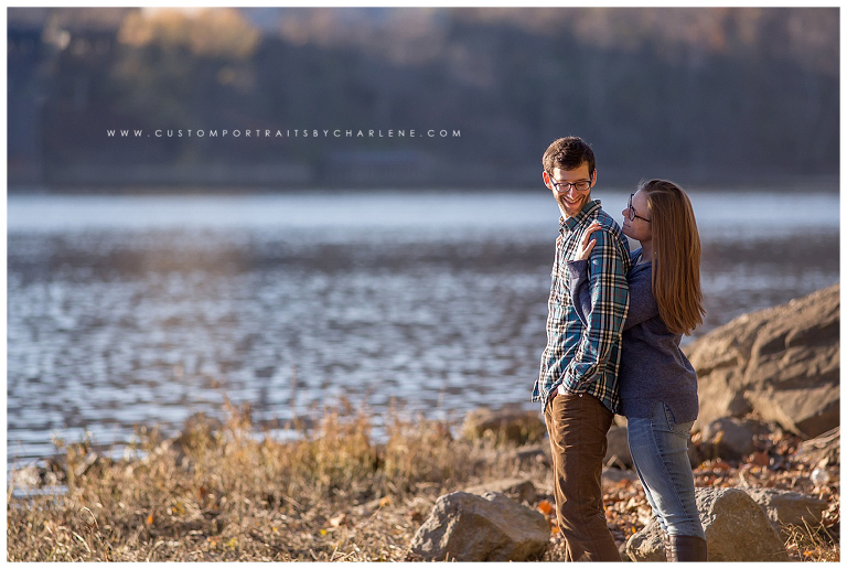 ohio-river-engagement-session-pittsburgh-wedding-photographer-unique-pittsburgh-photography-portrait-picture-locations11