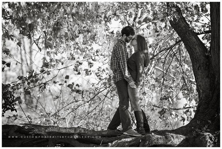 ohio-river-engagement-session-pittsburgh-wedding-photographer-unique-pittsburgh-photography-portrait-picture-locations5